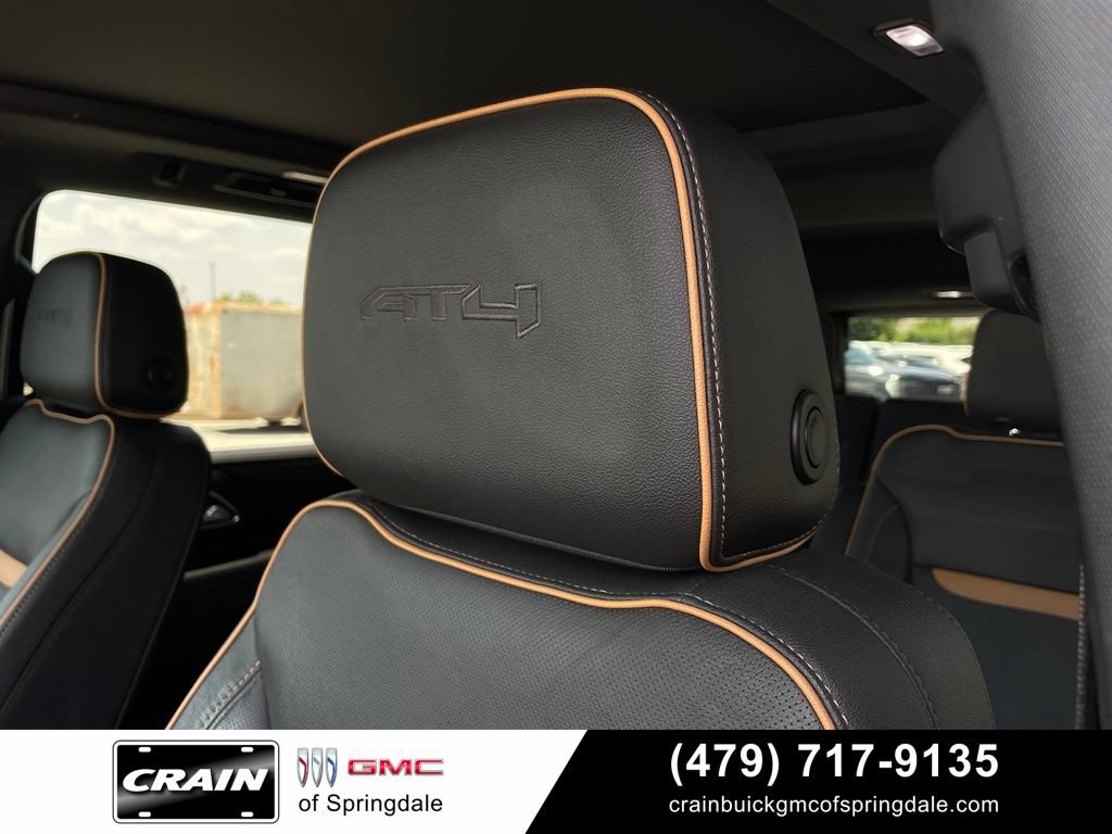 Used 2024 GMC Yukon AT4 w/ Technology Package AWD/4WD image 22