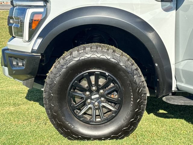 Used 2024 Ford F150 Raptor AWD/4WD image 23