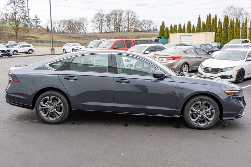 New 2026 Honda Accord EX-L image 5