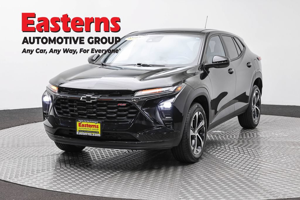 Used 2024 Chevrolet Trax RS FWD video 1