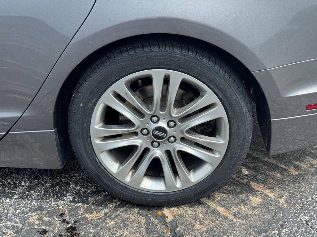 Used 2014 Lincoln MKZ AWD w/ Equipment Group 101A Select image 9