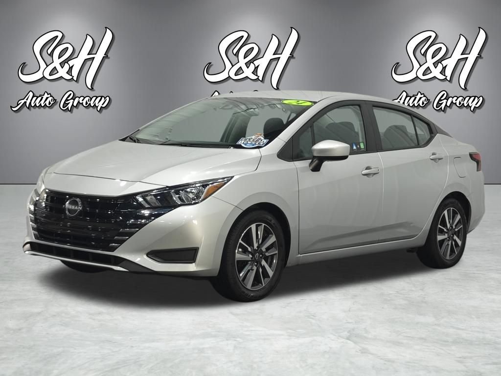 Used 2024 Nissan Versa SV FWD image 12