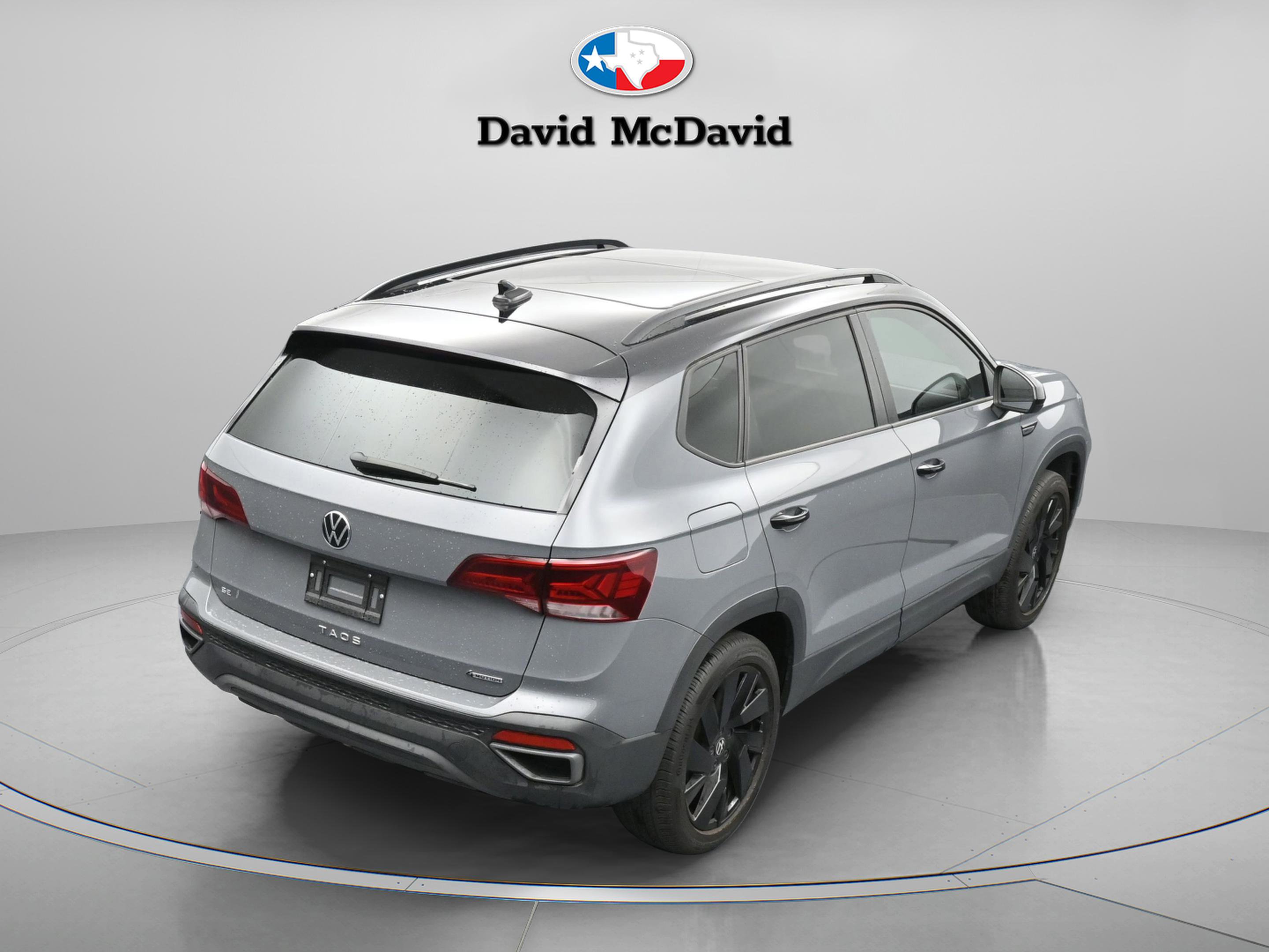 Used 2024 Volkswagen Taos SE image 19