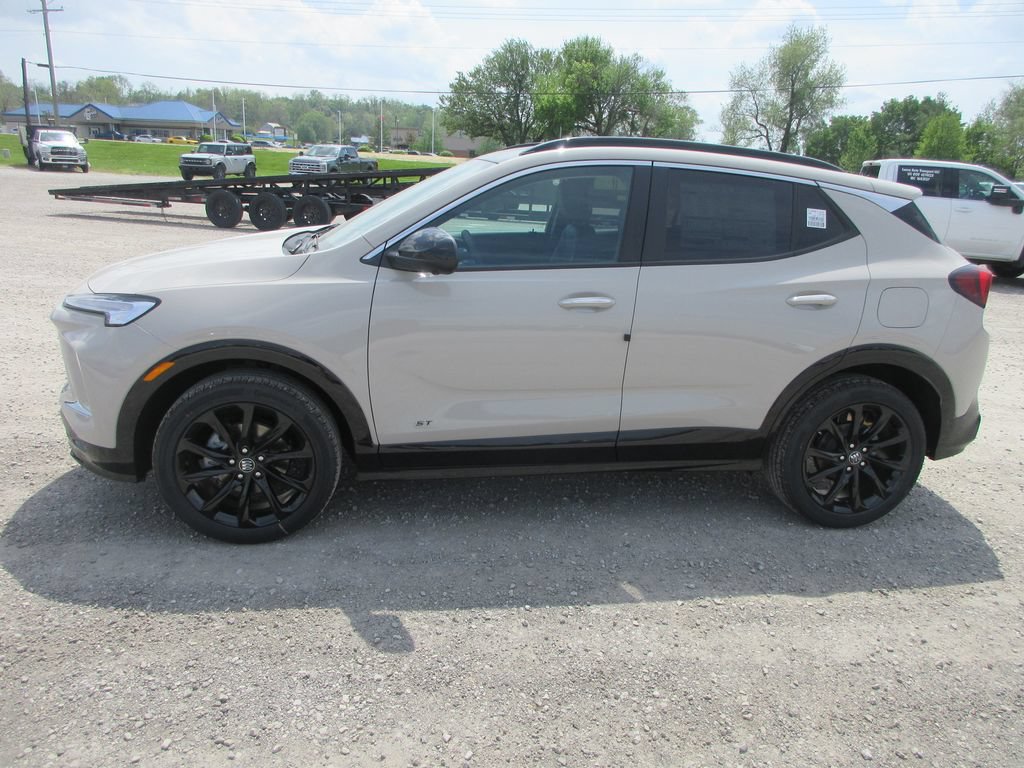 New 2026 Buick Encore GX Sport Touring w/ Studio Series AWD/4WD image 9