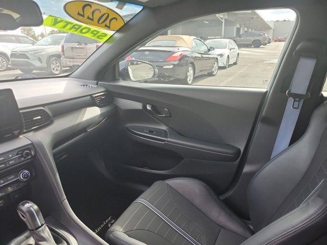 Used 2022 Hyundai Veloster N image 17