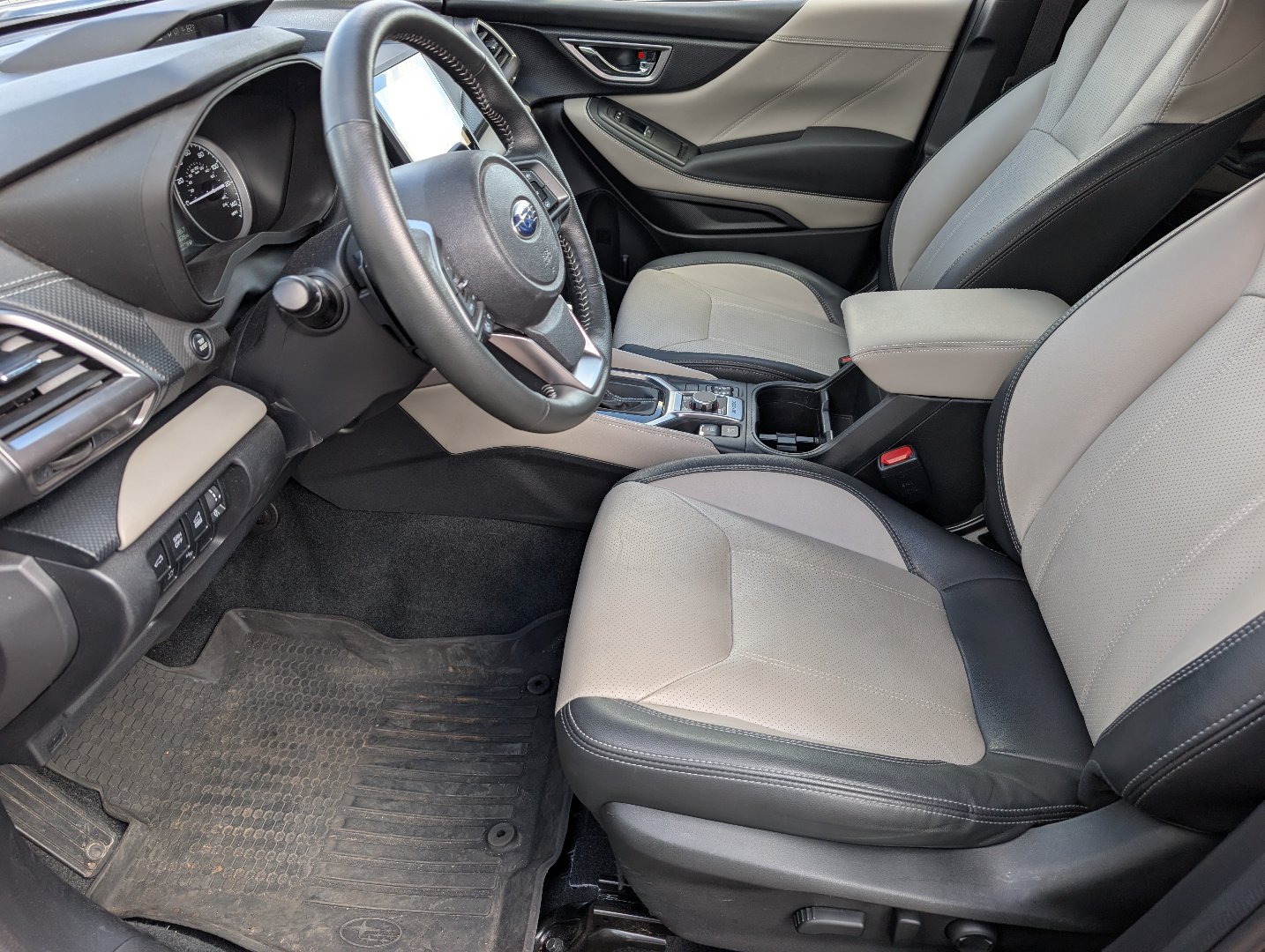 Used 2023 Subaru Forester Limited AWD/4WD image 10