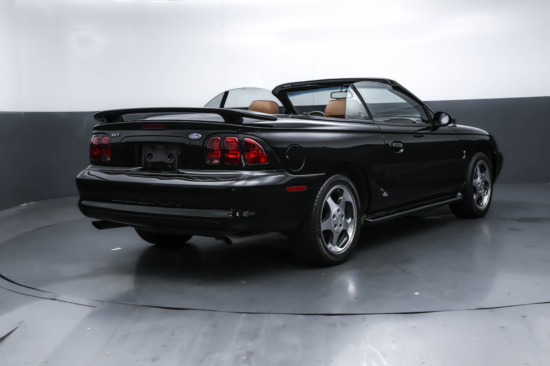 Used 1996 Ford Mustang Cobra image 13