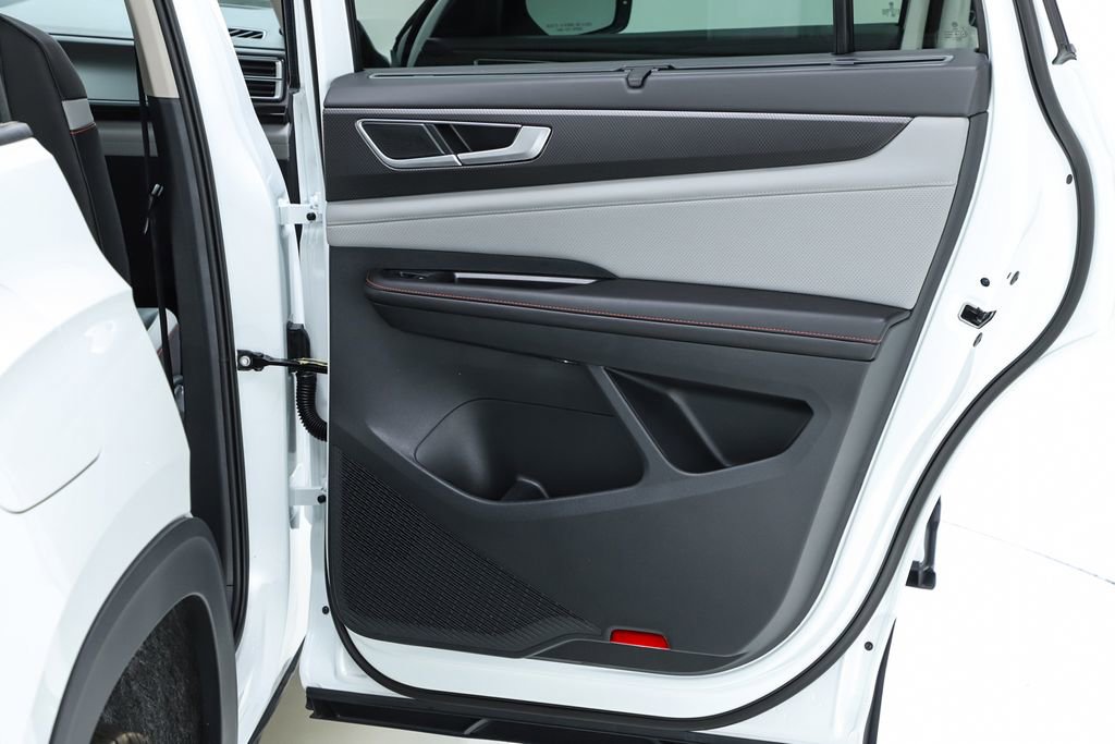 New 2026 Volkswagen Atlas Peak Edition AWD/4WD image 70
