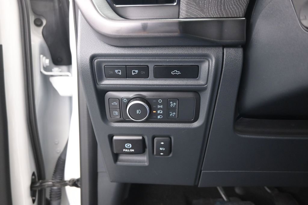 Used 2023 Ford F150 Platinum w/ Equipment Group 701A High AWD/4WD image 13
