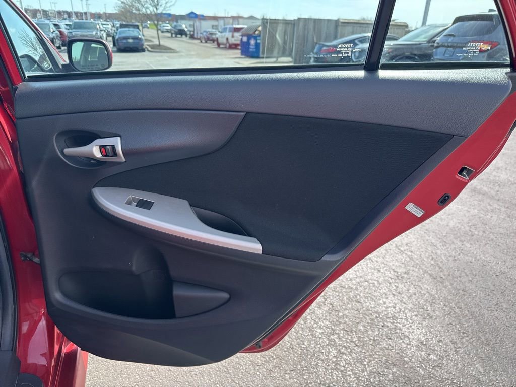 Used 2013 Toyota Corolla S w/ Premium Pkg image 35