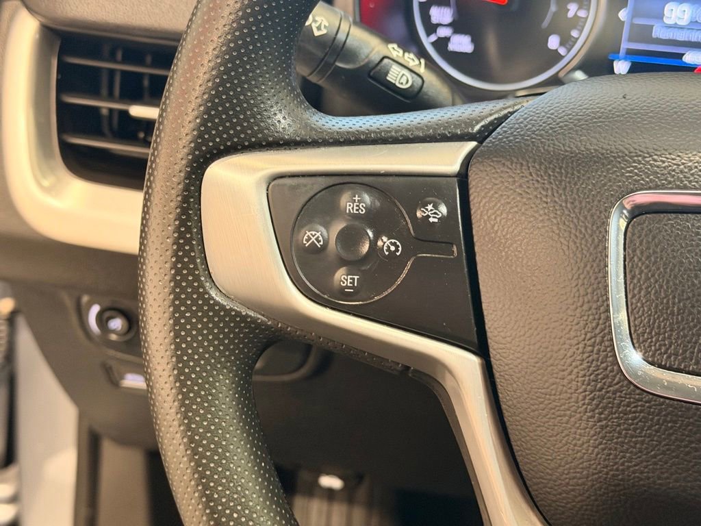 Used 2024 GMC Terrain SLE image 20