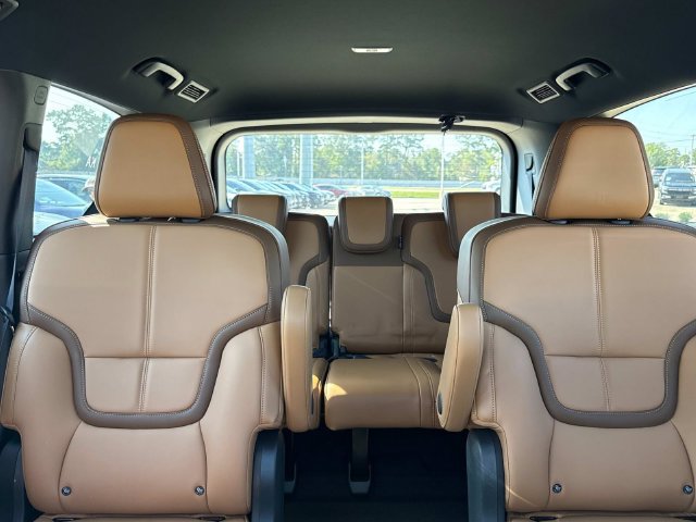 New 2026 Nissan Armada SL RWD image 11