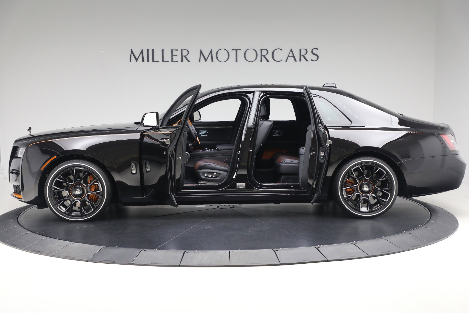 Certified 2024 Rolls-Royce Ghost Black Badge image 4