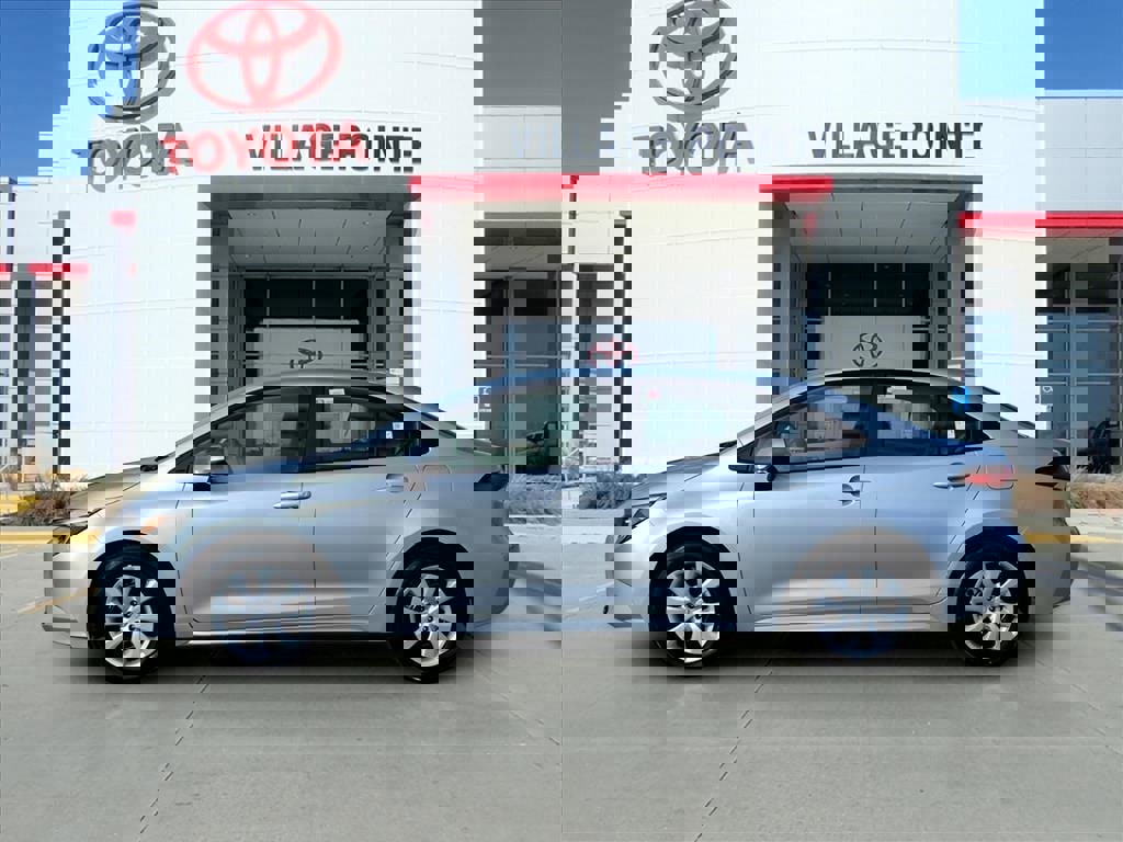 Certified 2026 Toyota Corolla LE image 2