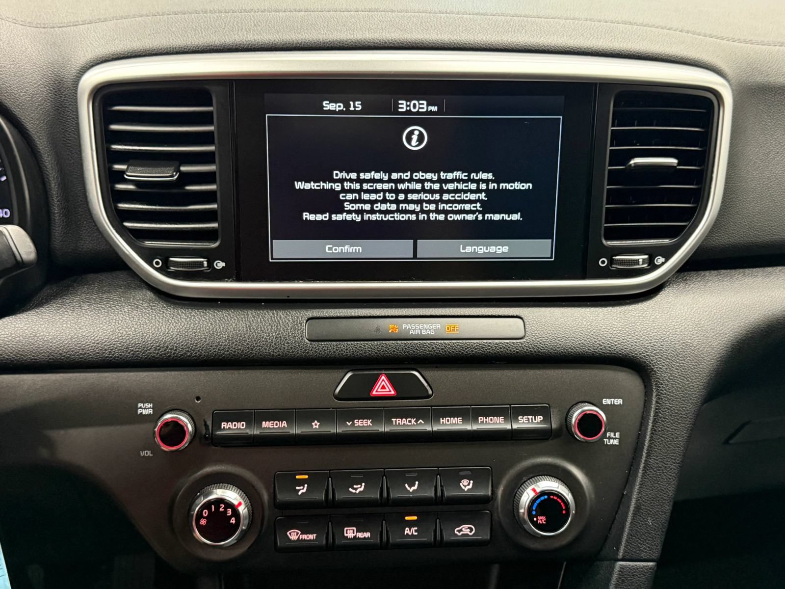 Used 2022 Kia Sportage LX AWD/4WD image 32
