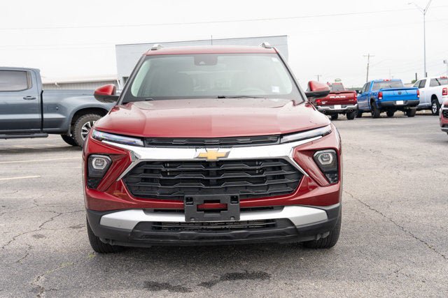 Used 2025 Chevrolet TrailBlazer LT FWD image 8