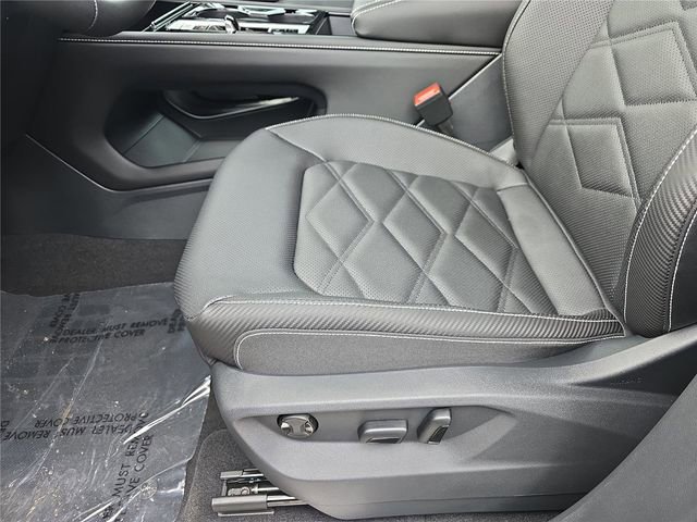 New 2026 Volkswagen Atlas Cross Sport SE image 17