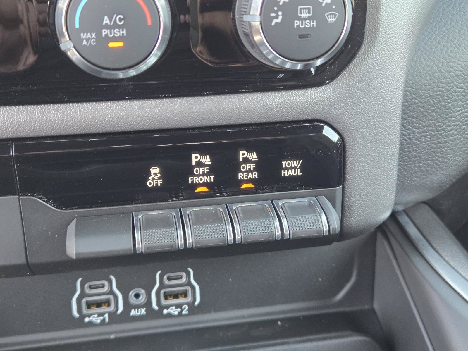 New 2026 RAM 1500 Big Horn w/ Night Edition RWD image 12