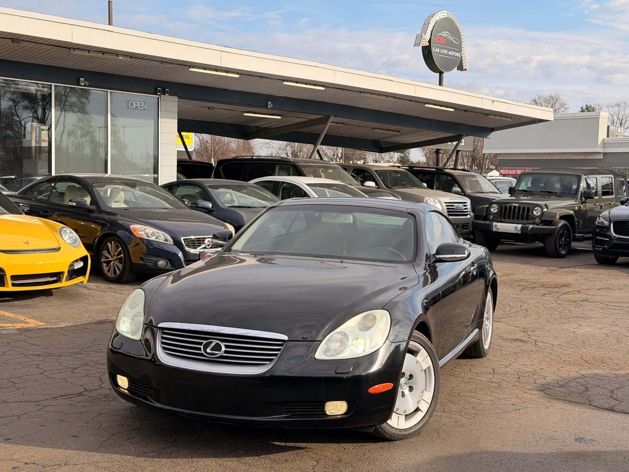 Used 2002 Lexus SC 430 Convertible image 2