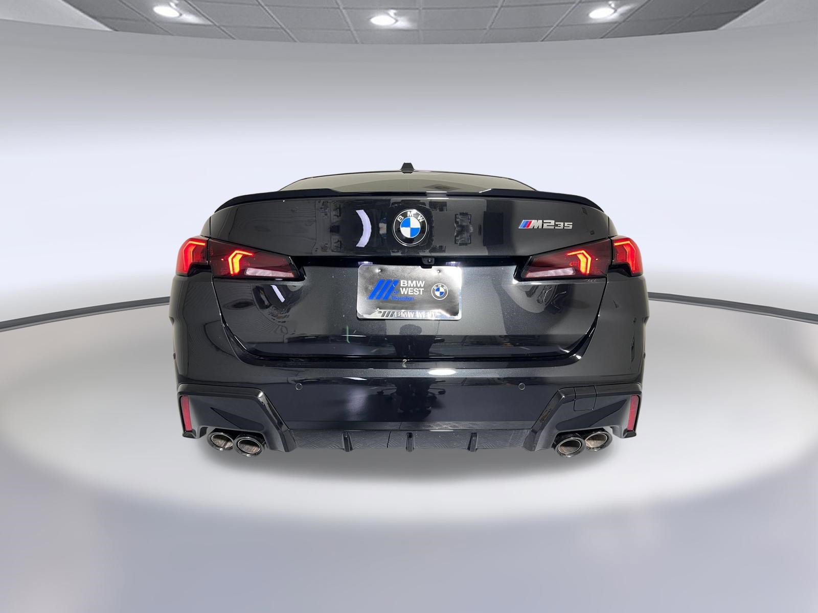 Used 2026 BMW M235i xDrive w/ Technology Package AWD/4WD image 10