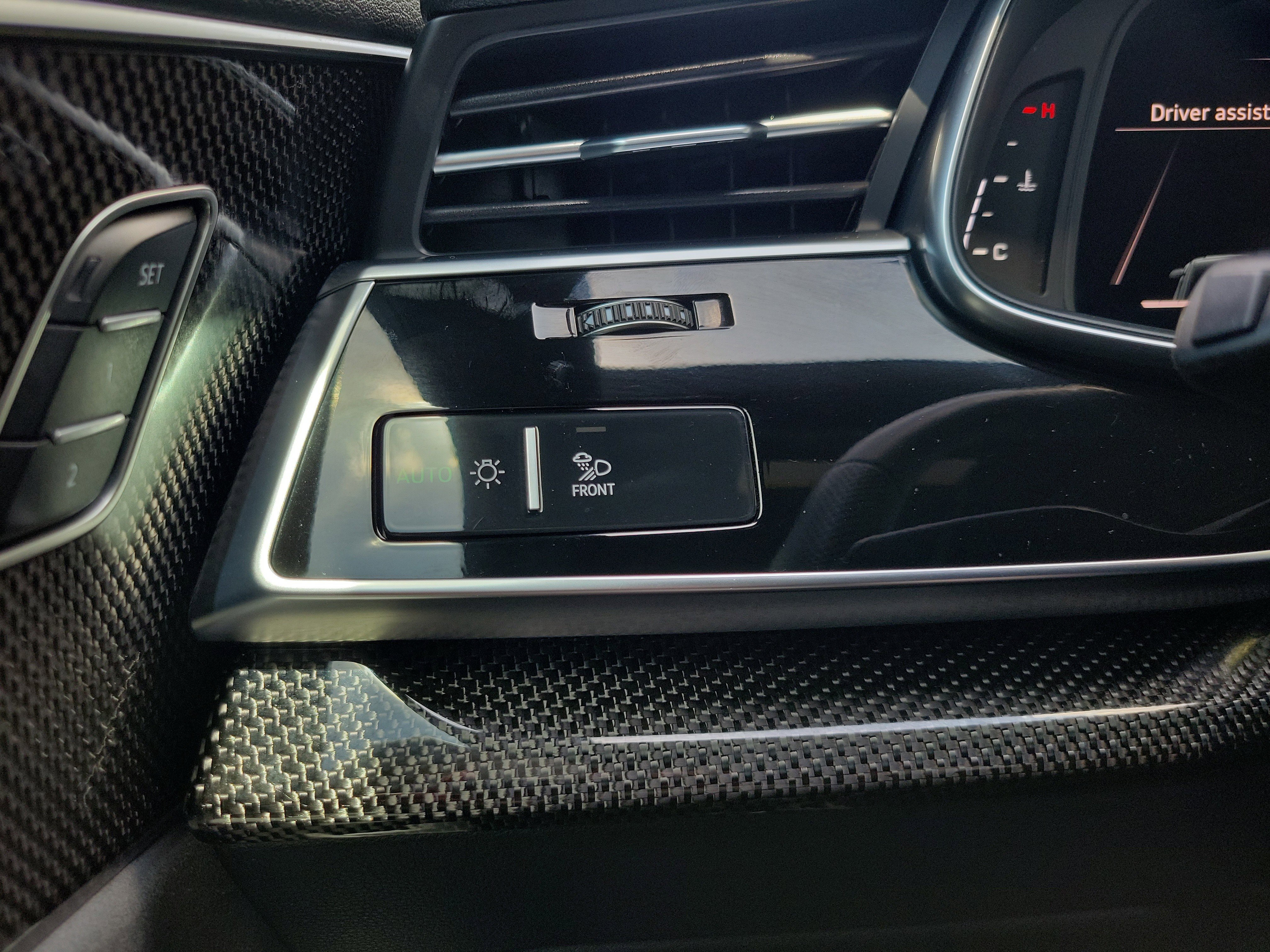 Used 2023 Audi SQ8 Prestige w/ Prestige Package image 30