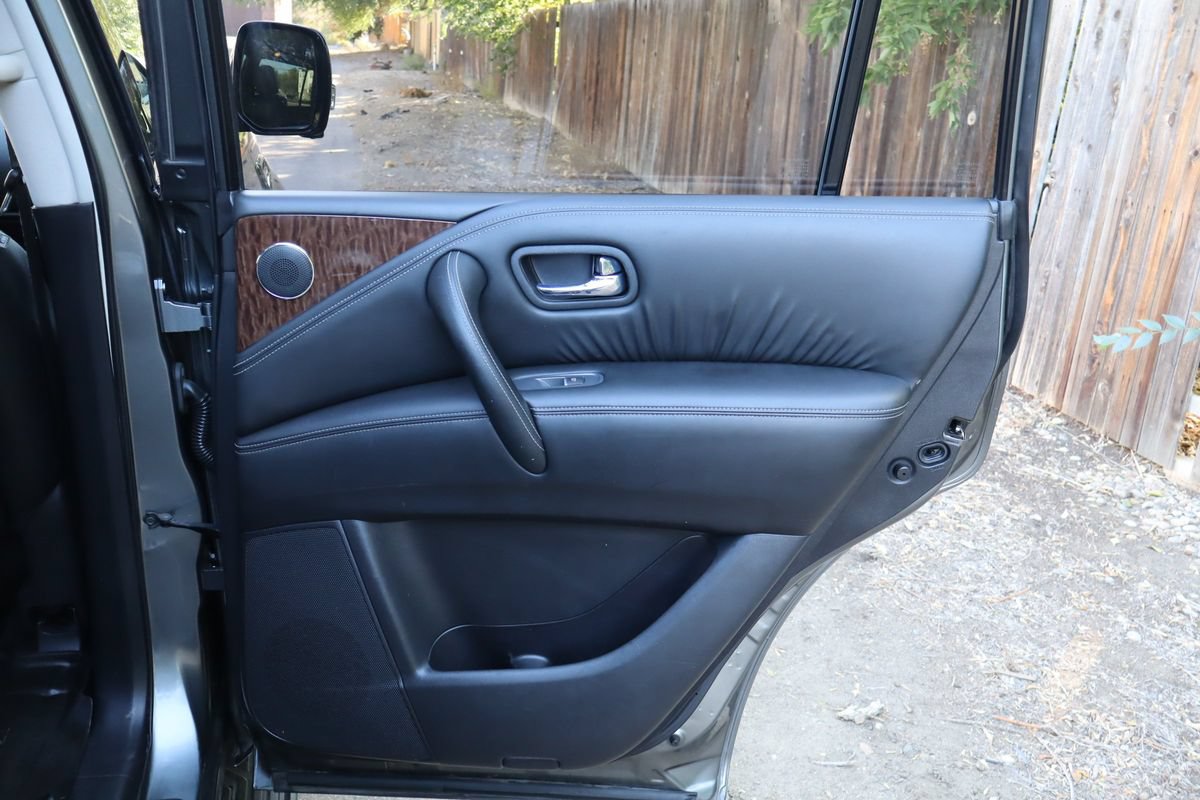 Used 2018 Nissan Armada SL w/ Moonroof Package AWD/4WD image 27