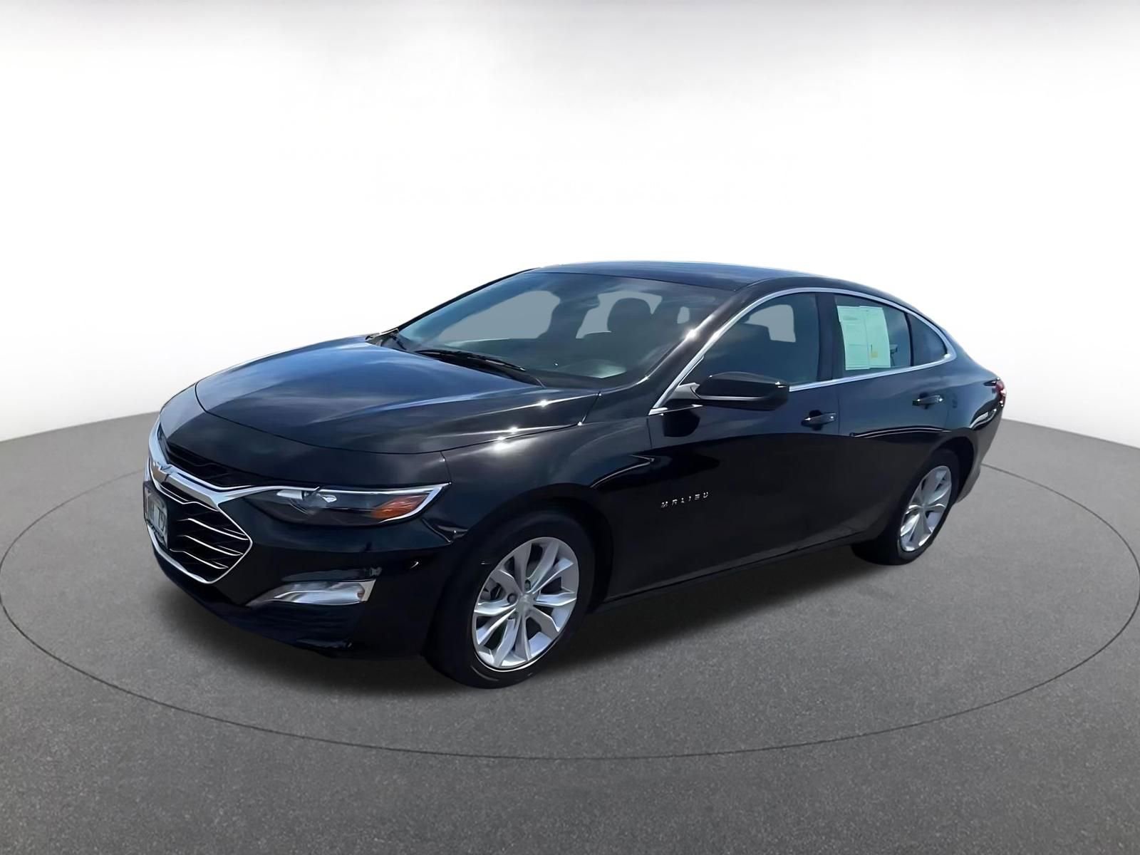 Used 2024 Chevrolet Malibu LT image 4