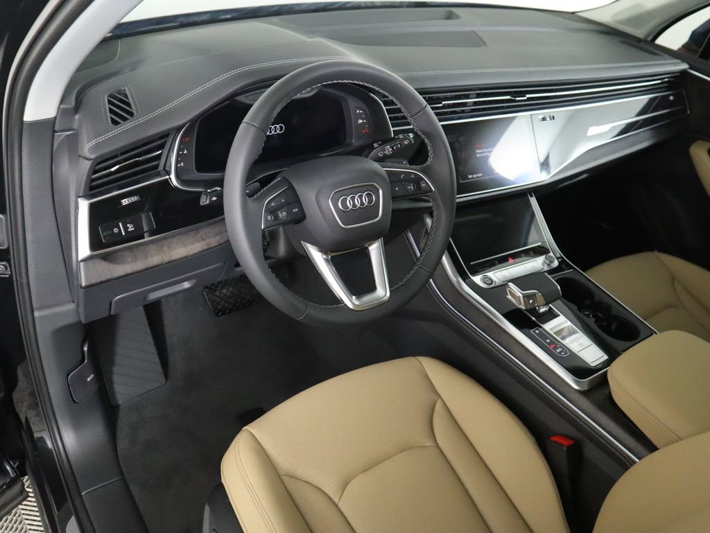 New 2025 Audi Q7 3.0T Premium Plus image 10