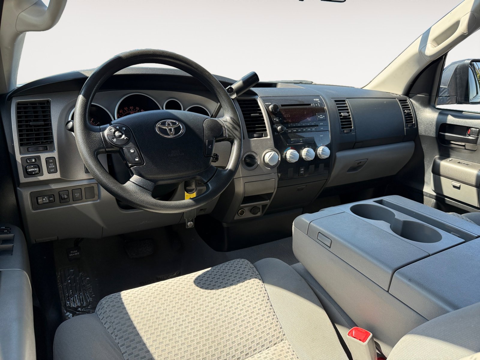 Used 2010 Toyota Tundra 4x4 Double Cab image 15