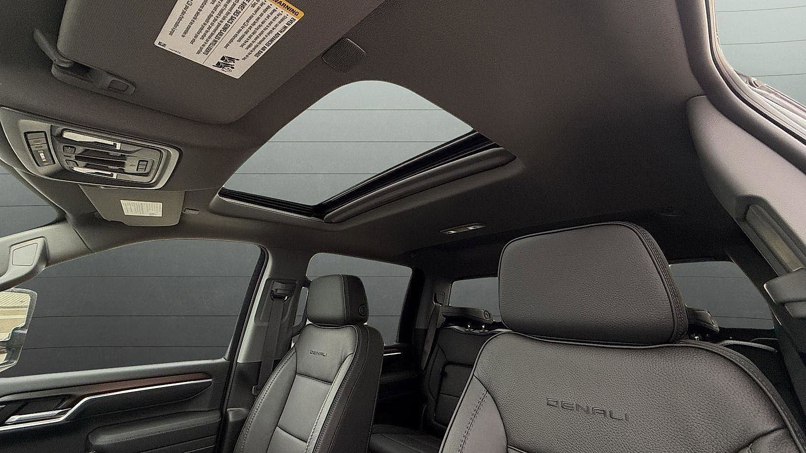 New 2026 GMC Sierra 3500 Denali w/ Denali Reserve Package image 14