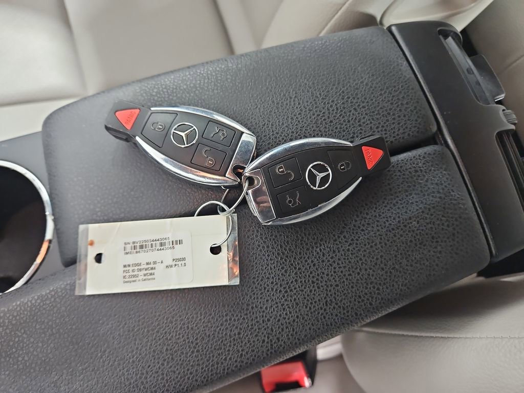 Used 2013 Mercedes-Benz C 300 4MATIC Sedan image 27