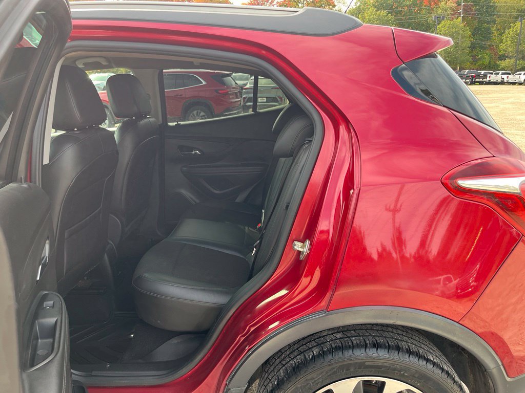 Used 2020 Buick Encore Preferred w/ Safety Package FWD image 27