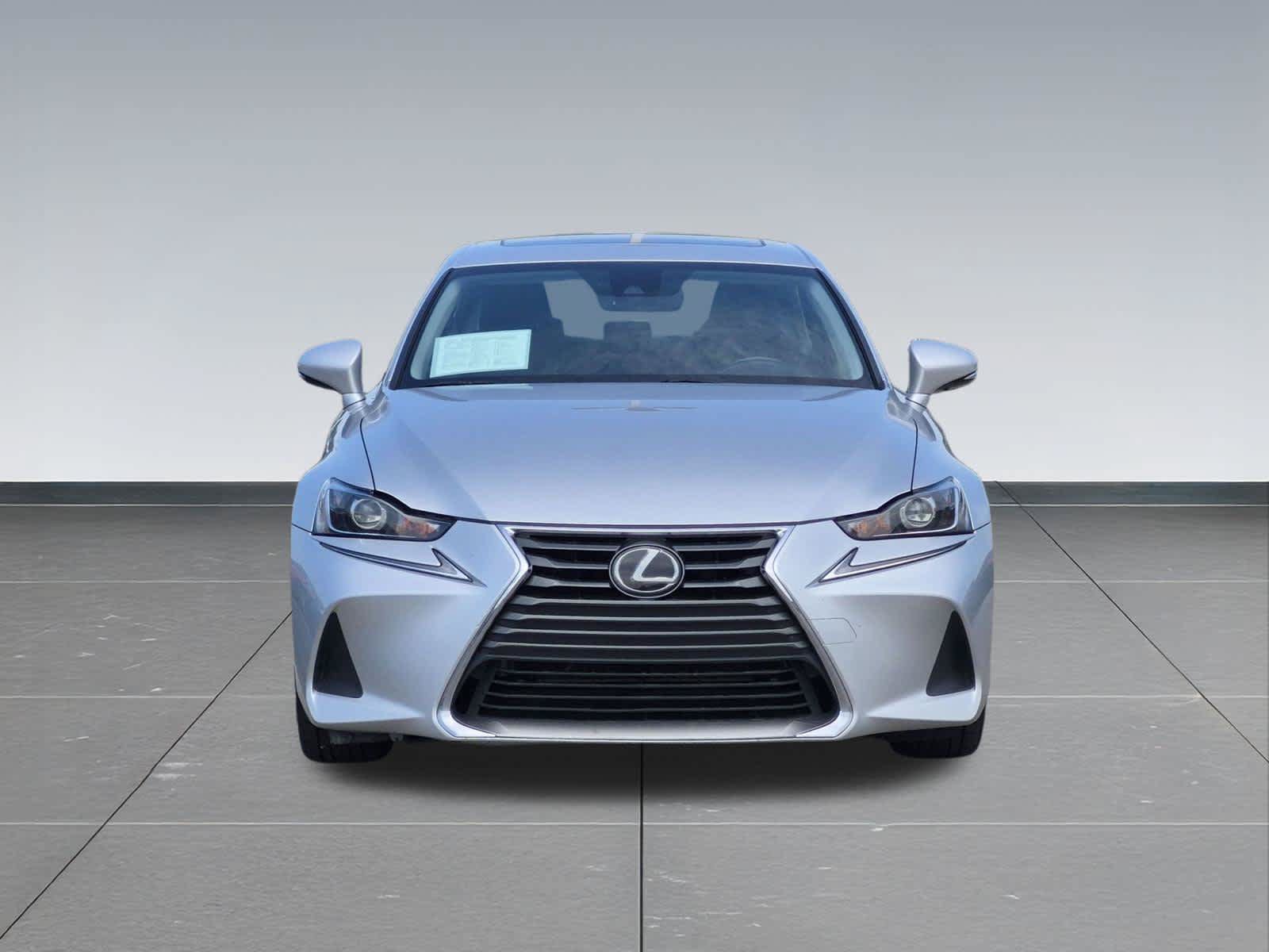 Used 2018 Lexus IS 300 AWD w/ Premium Package image 9