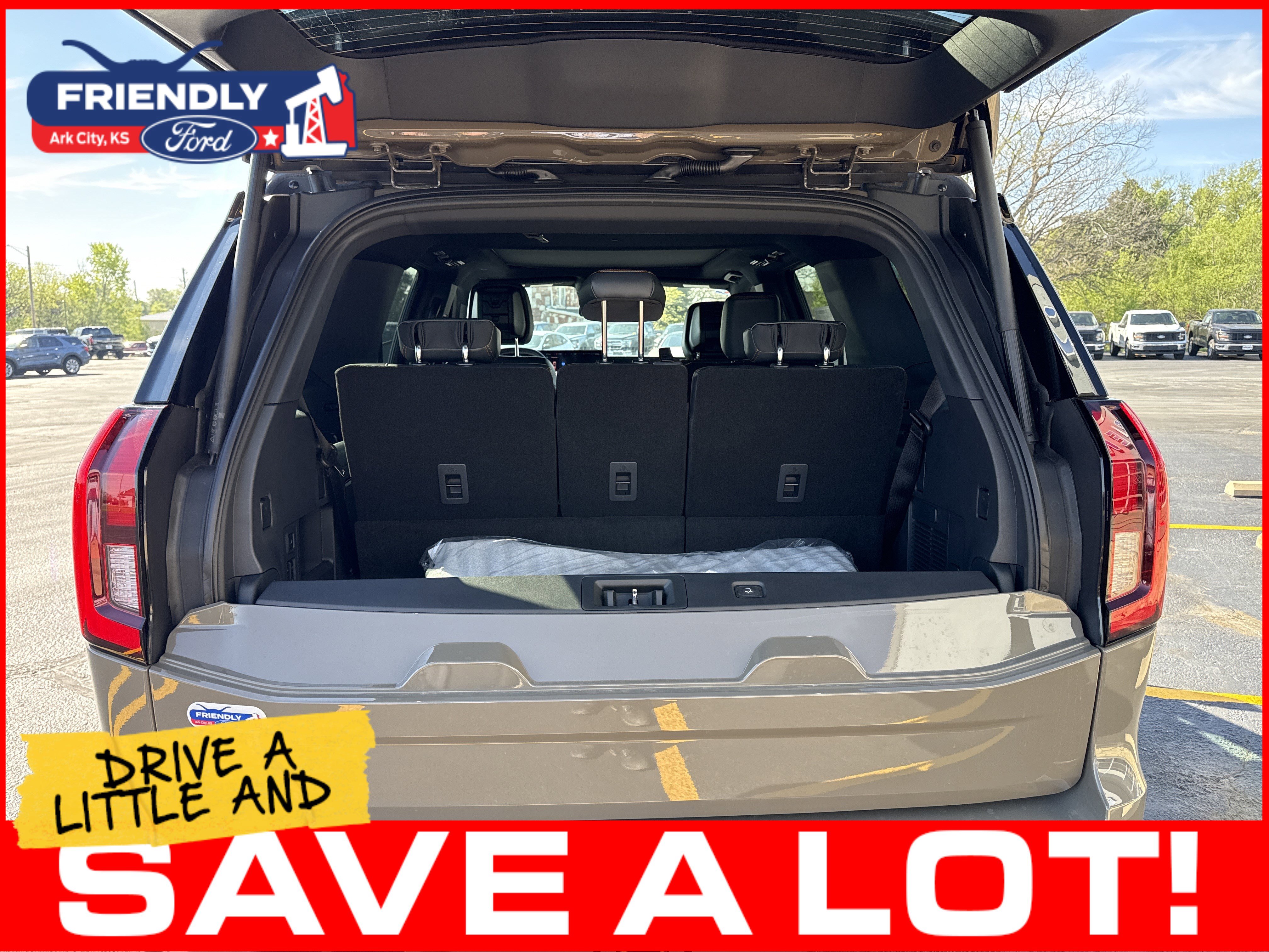 New 2026 Ford Expedition Tremor image 20