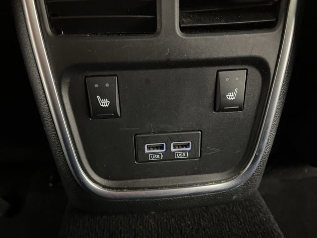 Used 2022 Dodge Charger R/T w/ Plus Group RWD image 46