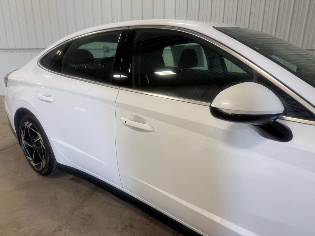 Certified 2026 Hyundai Sonata SEL FWD image 12