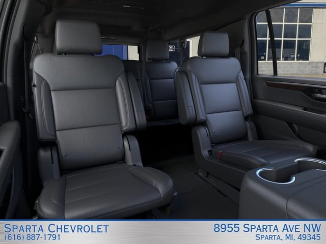 New 2026 Chevrolet Suburban LT w/ Comfort Package AWD/4WD image 17