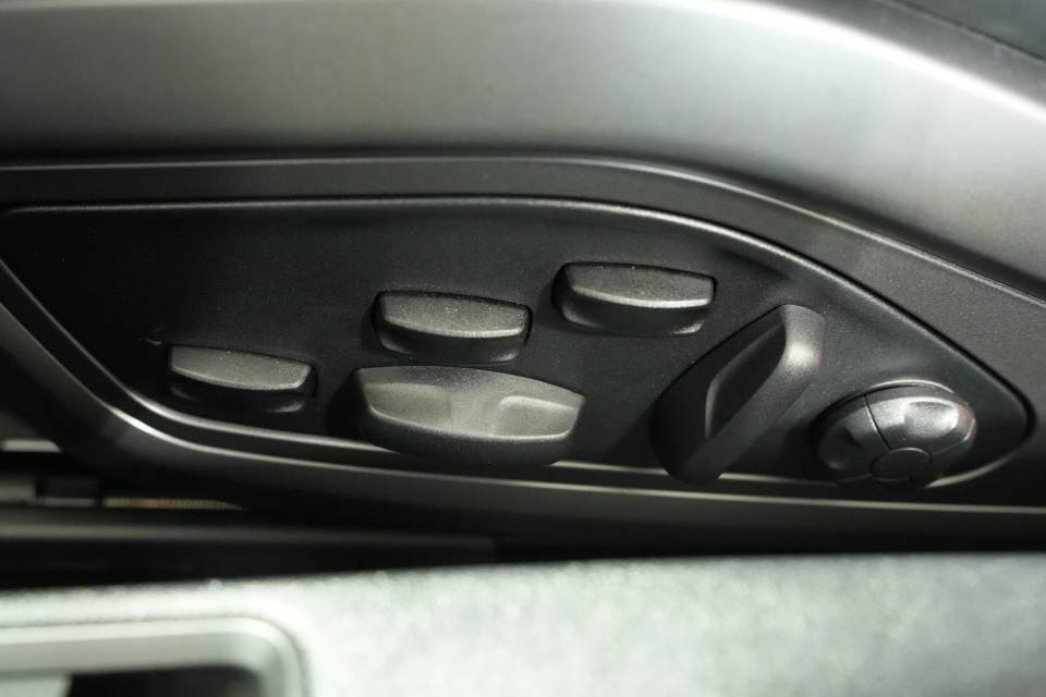 Used 2024 Porsche 911 Carrera GTS image 34