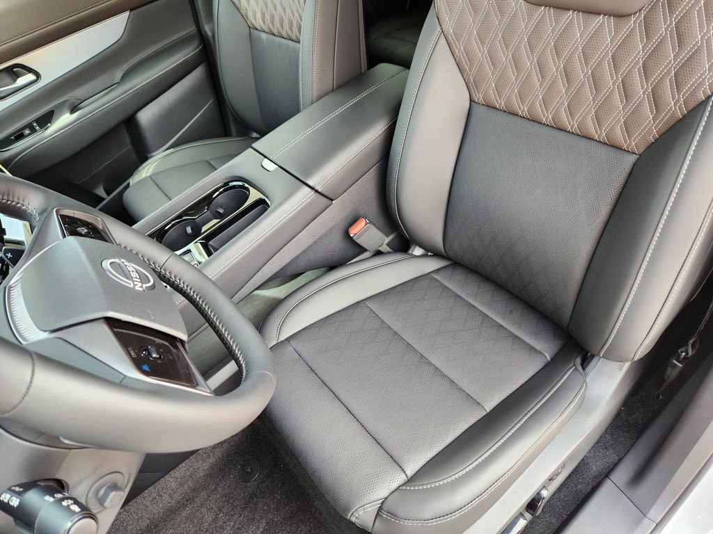 New 2026 Nissan Murano Platinum w/ Cargo Package AWD/4WD image 10