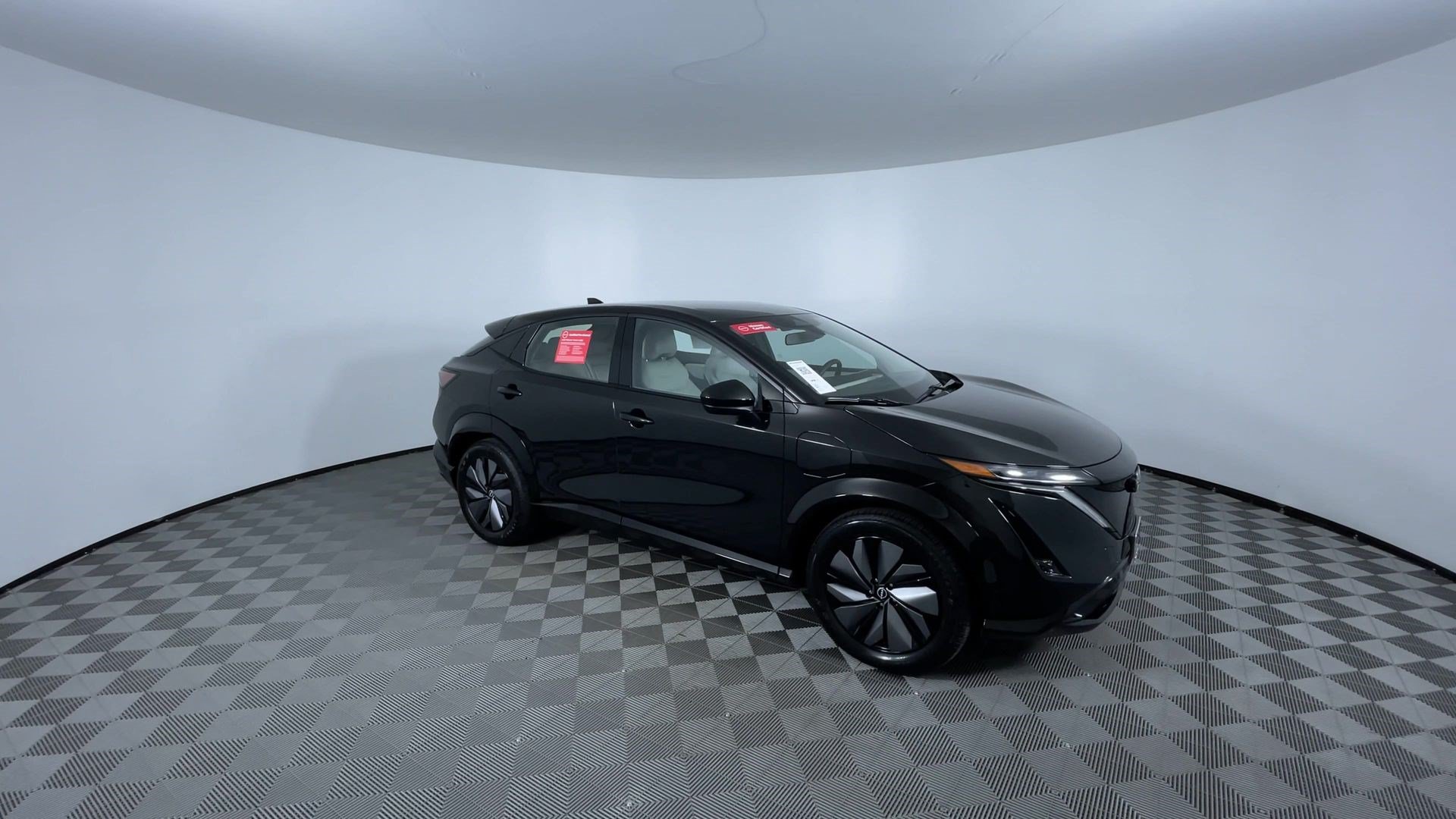 Certified 2024 Nissan Ariya AWD image 2