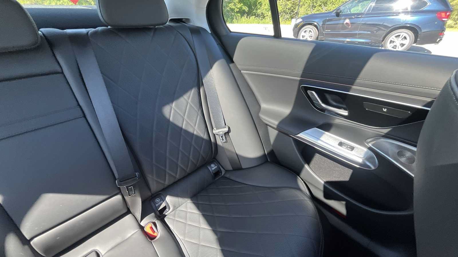 New 2026 Mercedes-Benz E 350 4MATIC Sedan image 34