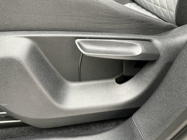 Certified 2025 Volkswagen Tiguan S AWD/4WD image 12