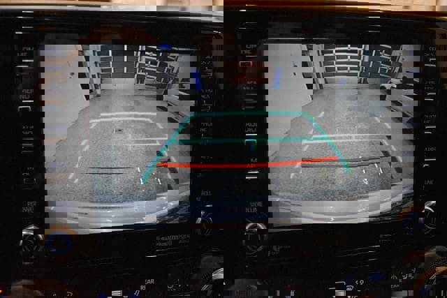 Used 2022 Toyota Highlander XLE image 8