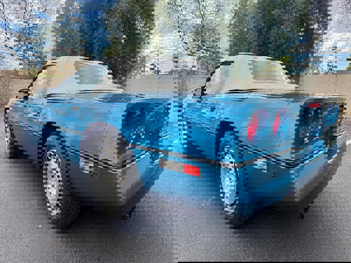 Used 1987 Chevrolet Corvette Convertible image 9