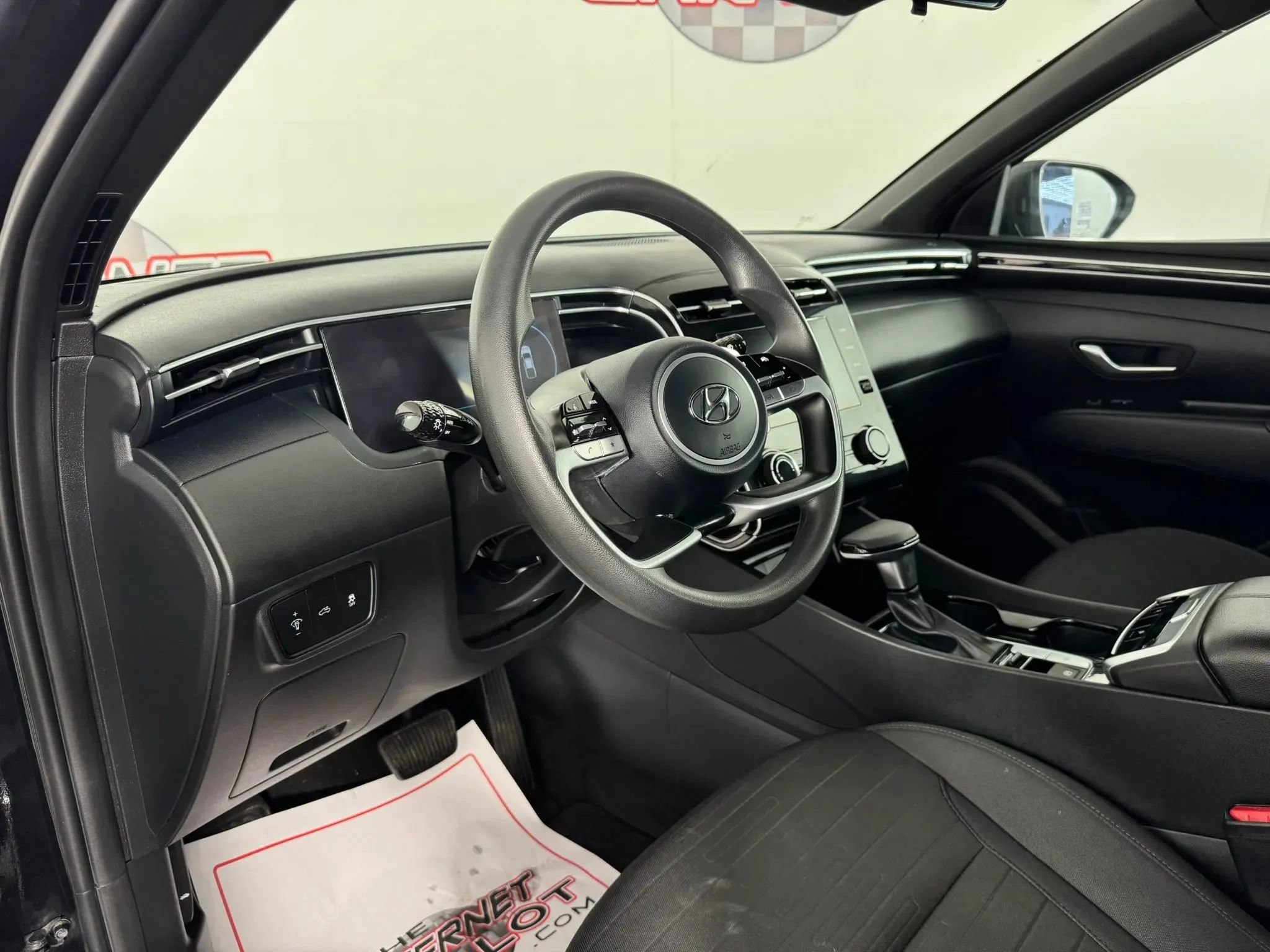 Used 2023 Hyundai Santa Cruz Night AWD/4WD image 10