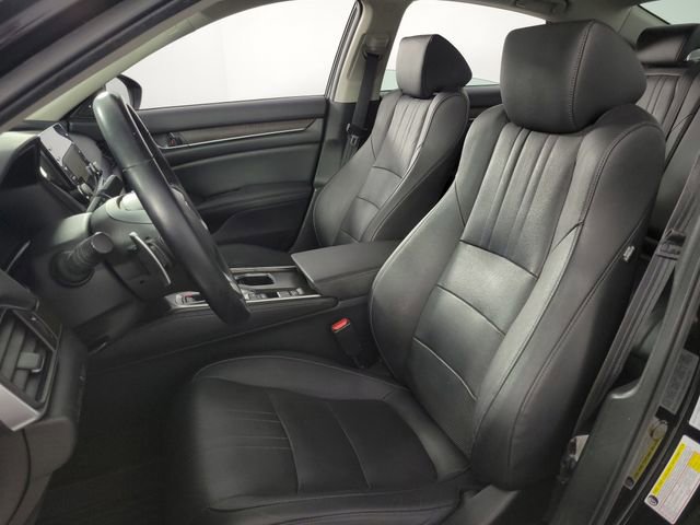 Used 2019 Honda Accord Touring image 14