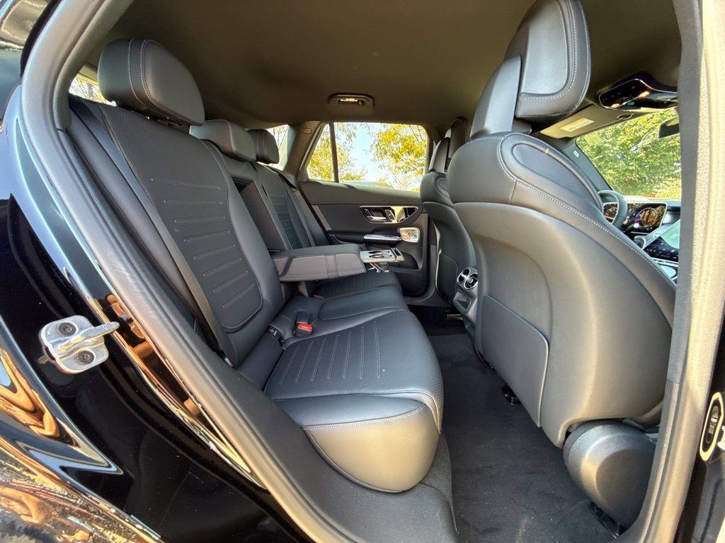 Used 2026 Mercedes-Benz GLC 300 4MATIC image 15