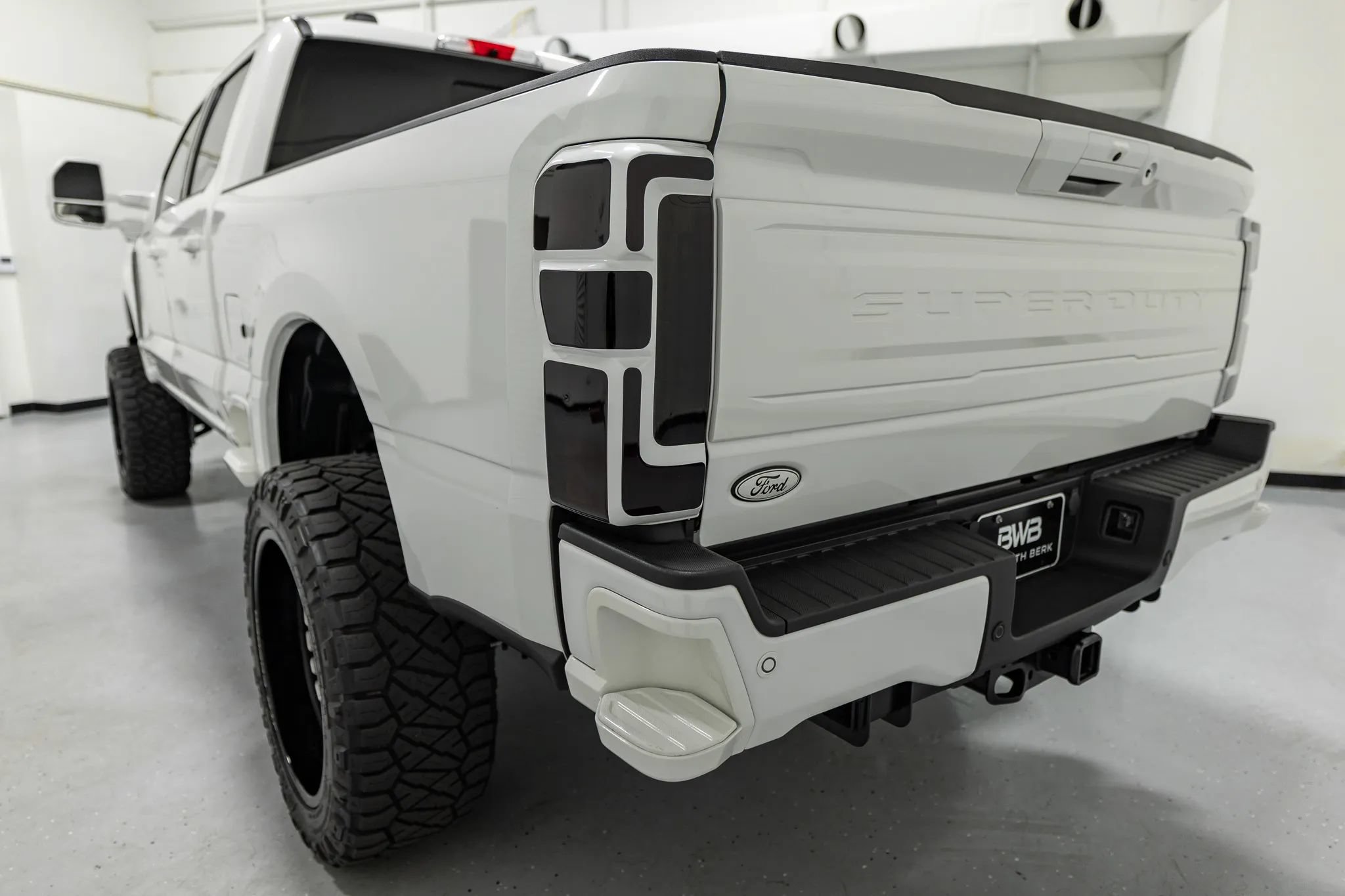 Used 2025 Ford F250 Platinum AWD/4WD image 18