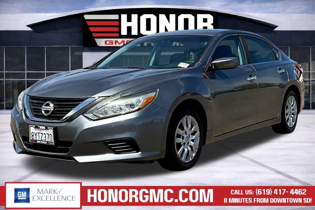 Used 2016 Nissan Altima 2.5 S w/ Power Driver Seat Package FWD image 3
