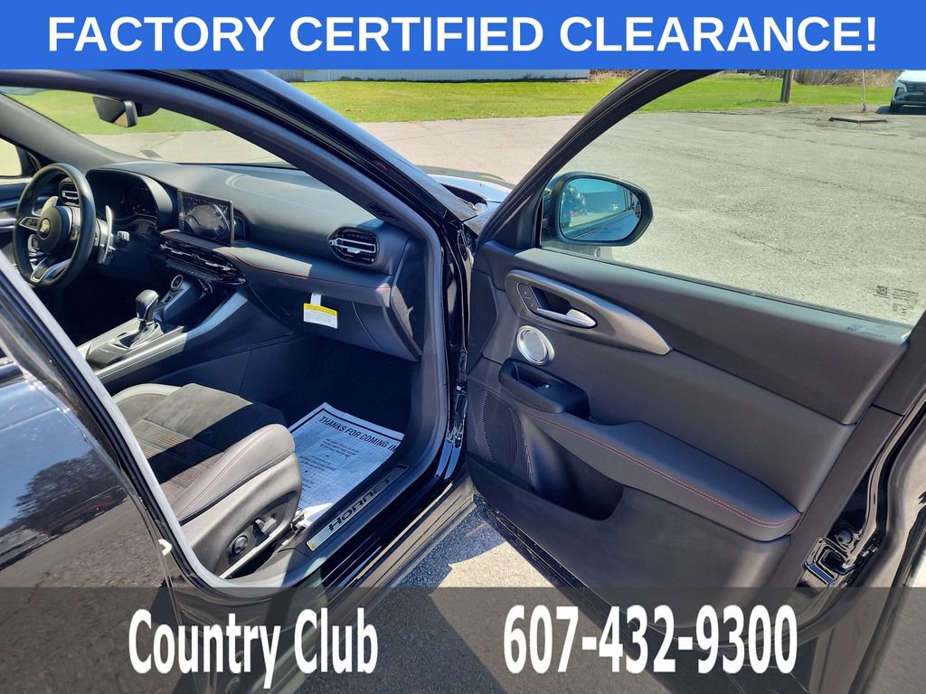 Used 2024 Dodge Hornet R/T Plus AWD/4WD image 32